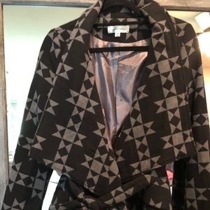 Mid thigh coat